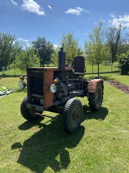 Traktor domácí výroby - 2