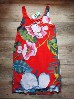 NOVÉ šaty Desigual vel. S - různé barvy - 2