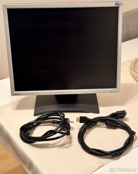 LCD monitor Benq FP73G - 17 , DVI, VGA, HDMI - 2