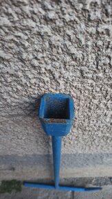 Klíč k hlavnímu uzávěru - 2