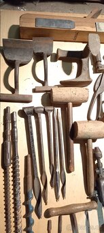 Klempířské , Truhlářské  nářadí. - 2