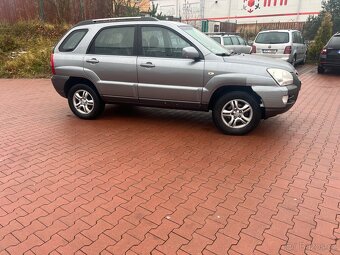 Kia Sportage 2.0 CRDi, r. 2006 – automat - 2