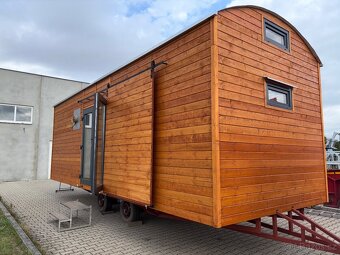 maringotka 8×3×2,5 m | Celoroční | Modřín - 2