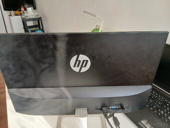 HP monitor - 2