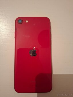 Prodám iPhone SE - 2