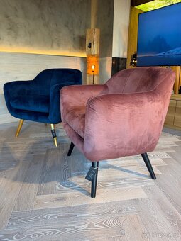 Křesla/ křesílka/ židle - 2