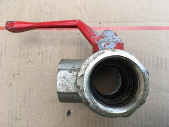 Ventil trojcestný mosazný-2";5/4" - 2