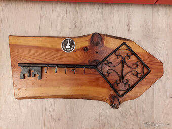 Chalupářský držák na klíče - 2