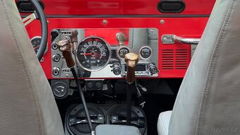 Cj7 r.v. 1982 - 2
