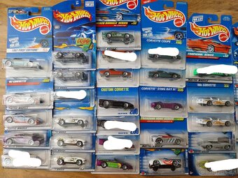 Hot wheels auto, auticko Corvette - 2