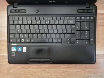 Notebook Toshiba Satellite C660-1CN - 2