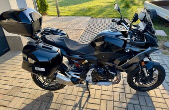 BMW F900XR - 2