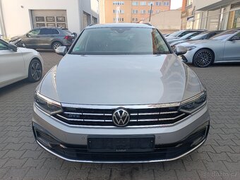 VW Passat B8 GTE Variant 1.4eTSI 160kW DSG 109tkm Matrix ACC - 2