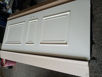 Prodám bílé profilované dveře Karolíny - 2