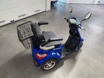 Elektrická tříkolka De Luxe 5, dědictví, 800 km,plně funkční - 2