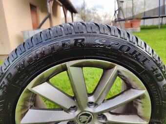 Zimní pneu DUNLOP SP WINTER SPORT 4D 205/55 R16 - 2