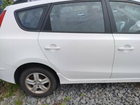 Hyundai I30CW COMBI 1,6CRDI 2011 DILY, havarovany - 2