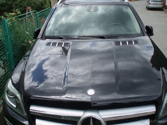 Mercedes GL r.v. 2016 přední kapota - 2