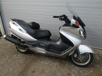 Suzuki AN 650 Burgman - 2