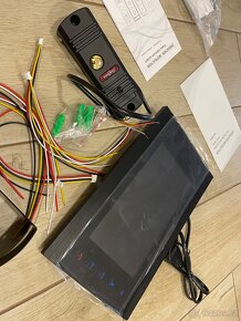 Domovní zvonek s LCD 7” - 2