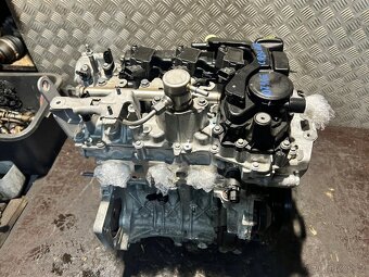 Opel Crossland X motor 1.2 10Z1AE HN05 - 2