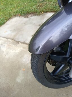 Yamaha X-max 250 - 2