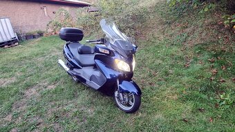 Suzuki Burgman AN650 Executive - 2