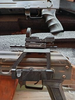 Airsoft Zbraně + VYBAVENÍ - 2