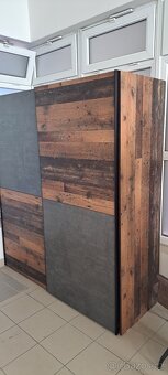 Šatní skříň, posuvné dveře š170 v190 + rohový psací stůl - 2