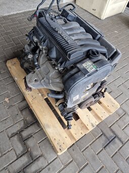 motor prevodovka Volvo 2.4 125kw B 5244 S4 - 2