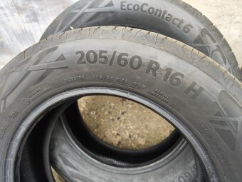 16"zánovní letní pneu Continental 205/60/16 4ks=4400Kč - 2