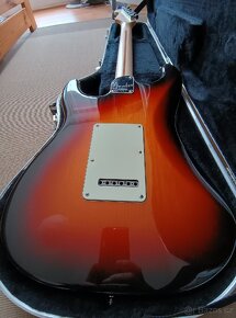 Fender Stratocaster American deluxe - 2