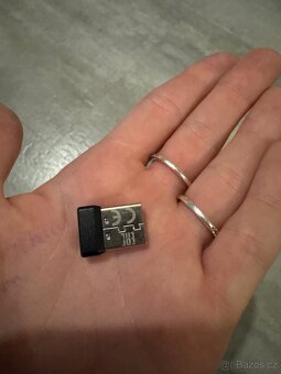 Bezdrátová myš Logitech - 2