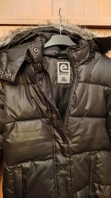 Černá péřová bunda - 2