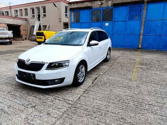 Skoda Octavia 3 combi 2.0tdi Elegance - 2