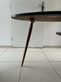 Dřevotvar antik stolek 80léta - 2