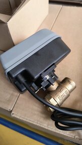 Prodám kulový dvoucestný ventil Grundfos SM0242W - 2
