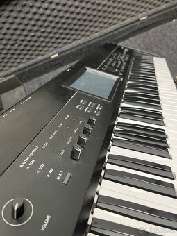 Prodám KORG workstation, model: KROME-73 - 2