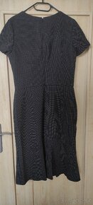 Pouzdrové černé šaty s podšívkou Long Tall Sally - 2