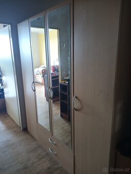 skříň - 2