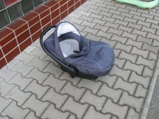 Prodám dětskou autosedačku ( vajičko ). - 2