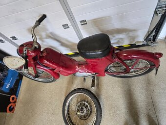 JaWa 550 Pařez, 50 ccm, pojízdný - 2