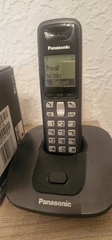 Digitální telefon Panasonic - 2