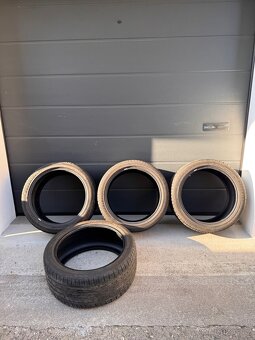 Letní pneu 255/40 R19 100Y 4ks. - 2