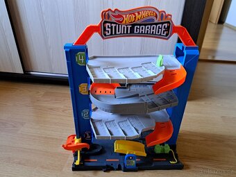 Prodám hot wheels garáž - 2