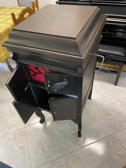 Starožitný gramofon na kliku - 2