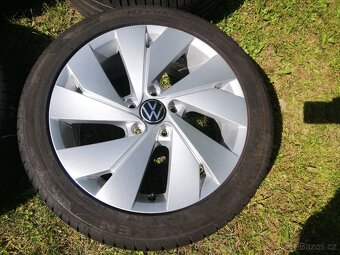 alu VW Golf VIII letní 225/45/17 Nexen, Alu VW Belmont 17" - 2