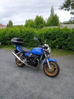 SUZUKI GSX 750 INAZUMA - 2