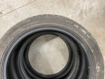 Bridgestone potenza 225,255/45,40 R18 - 2