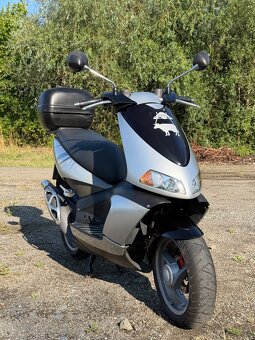 Aprilia Area 51 - 2